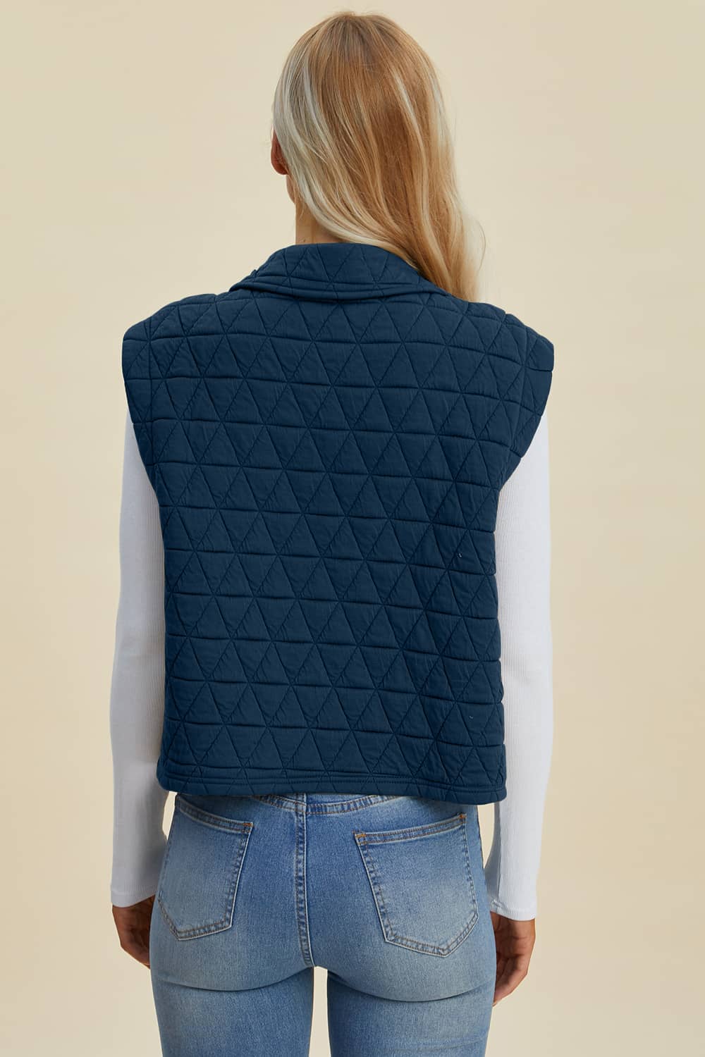 Pocketed Texture Vest Women