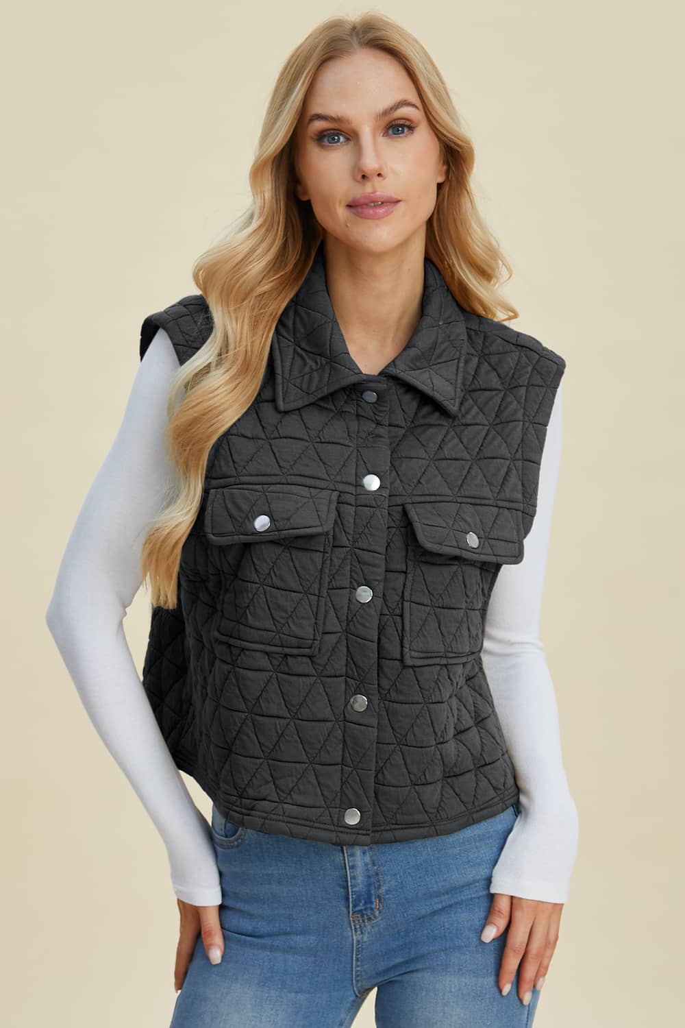 Pocketed Texture Vest Women Black